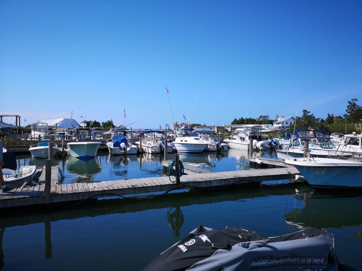 המפטון בייס Bay Watch Hotel And Marina מראה חיצוני תמונה